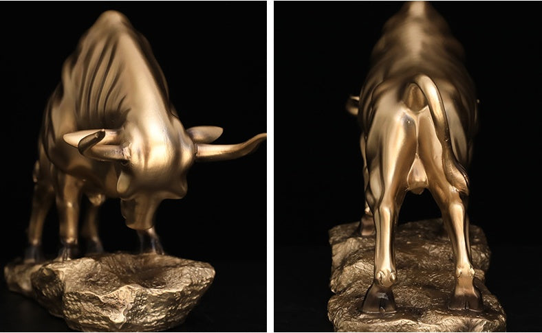 Modern Abstract Resin Sculpture - The Focus Chamber